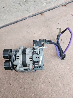 Генератор bmw g20 g21 g01 320d 8490438 фото №1