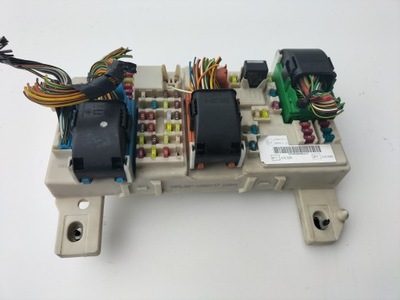 Ford 2,0 tdci коробка предохранителей 7m5t-14a073-fb фото №1