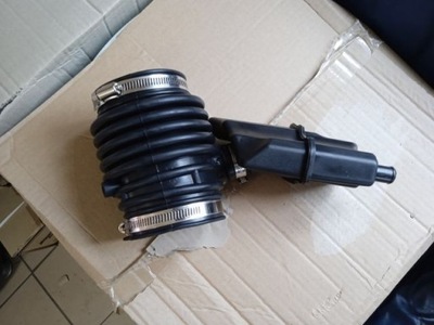 Nissan murano z51 3.5 b шланг повітря труба фото №1