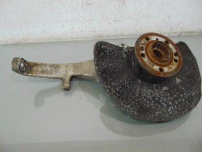 Ступиця поворотний кулак лівий перед ml w166 1663320901 фото №1