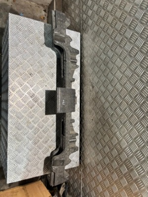 Renault оригінальний номер 850947298r абсорбер бампера задня фото №1