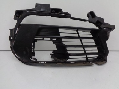 Peugeot 308 ii решітка бампер правий перед фото №1