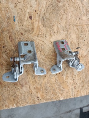 Chrysler town country петля дверь верхний фото №1