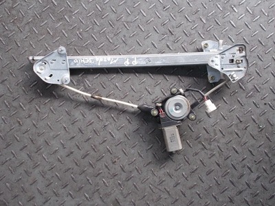 Підйомник електричний правий перед mazda demio фото №1