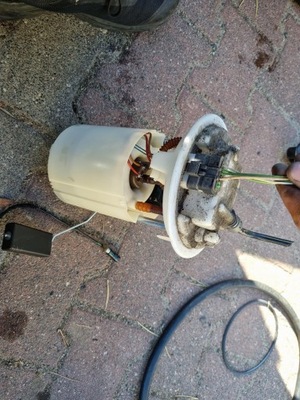 Насос пального паливна peugeot 207 9684934480 фото №1