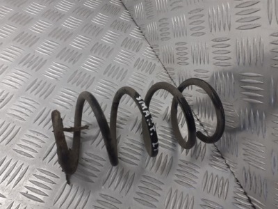 Пружина лівий задній smart fortwo фото №1