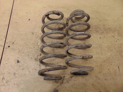 Пружина подвеска задняя chevrolet tahoe 2000 фото №1