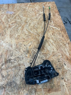 Toyota sienna 2015-2017 замок дверь передний левый фото №1