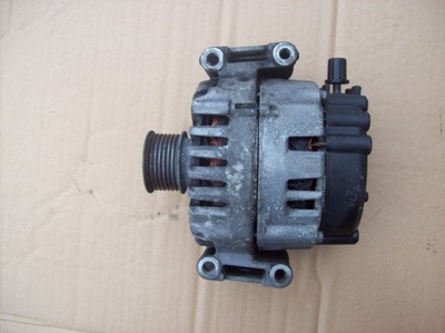 Mercedes w222 генератор a0009060822 350cdi фото №1