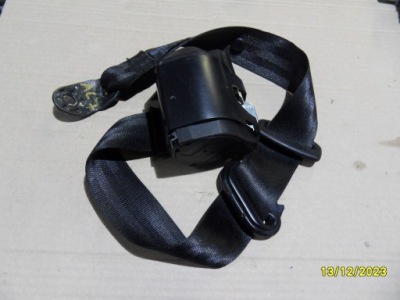 Pas безопасности левый задняя vw polo iv 9n 6q0857805a фото №1