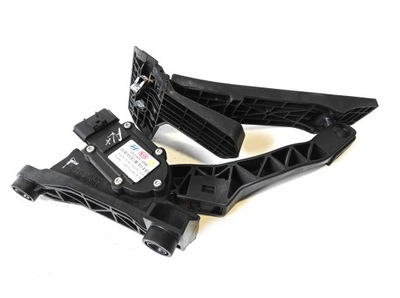 Потенціометр педаль газу hyundai i40 32727-2t900 фото №1