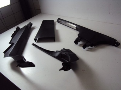 Захист обшивка стійок ліва peugeot 3008 ii 16- фото №1