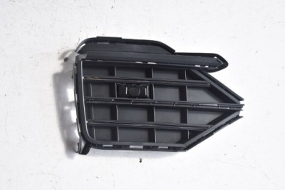 Vw touareg 760 решётка бампера фото №1