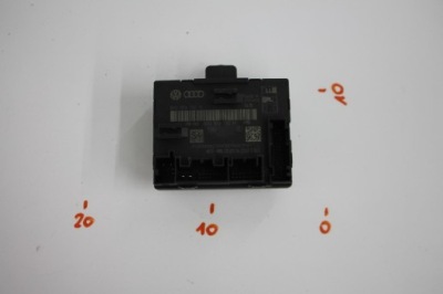 Модуль блок керування двері 8x0959792h superb ii lift фото №1