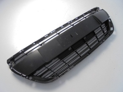 Решітка радіатора решітка радіатора peugeot 208 i lift 15-19 фото №1