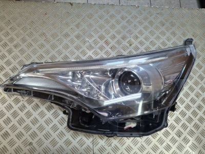 Фонарь  левая передняя led toyota avensis 3 drugi рестайлинг  2015r- фото №1