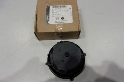 Моторчик дзеркало astra k 13297110 фото №1