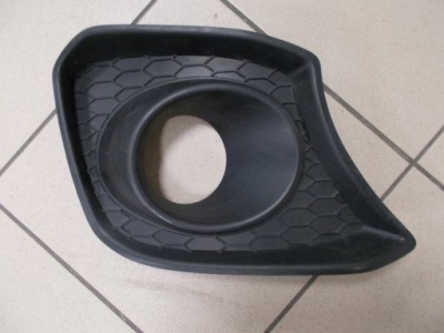 Решітка бампера перед права suzuki swift sport 18- фото №1