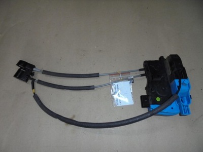 Замок дверь правый задняя 4 pin hyundai veloster 2011 фото №1