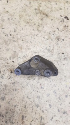 Кронштейн накладки впрыска mercedes w202 2.2 cdi фото №1