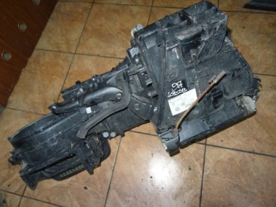 Passat b6 отопитель корпус фото №1