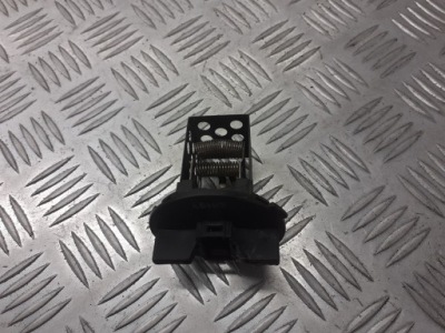 Резистор вентилятора радиатора citroen c4 1.6 hdi фото №1