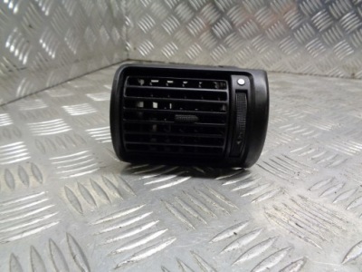Решётка обдув левая audi a4 b5 8d0820901 фото №1