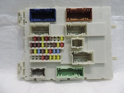 Коробка предохранителей ford focus mk3 2,0 tdci фото №1
