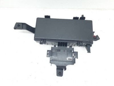 Коробка запобіжників корпус mercedes w166 a1665460143 фото №1