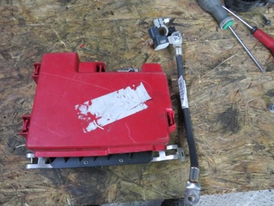 Клеми renault master 241143001r фото №1