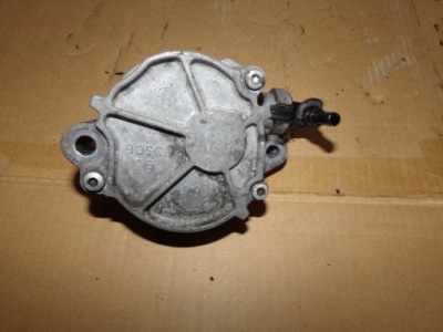 Вакуум насос berlingo partner peugeot 307 407 1.6 hdi фото №1