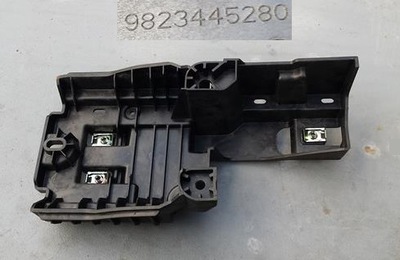 Кронштейн основание туннель peugeot 208 ii 9823445280 фото №1