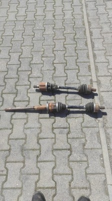 Volvo xc90 2 приводной вал левая p31325852 фото №1