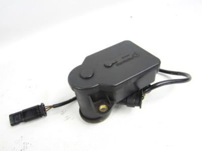 Регулятор крышка коллектор mercedes w221 4.0 cdi фото №1