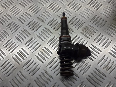 Насос-форсунка audi a3 8l 038130073aq фото №1