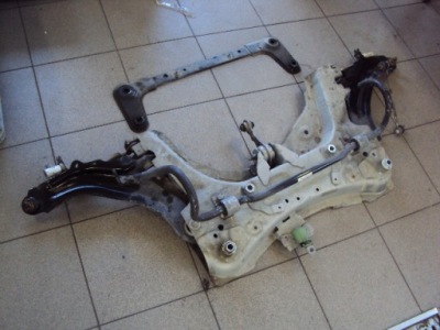 Підрамник підрамник перед renault captur 0.9 tce 19r фото №1