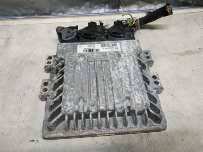 2010 renault grand scenic ecu 1500td s180067109a 237100777r фото №1