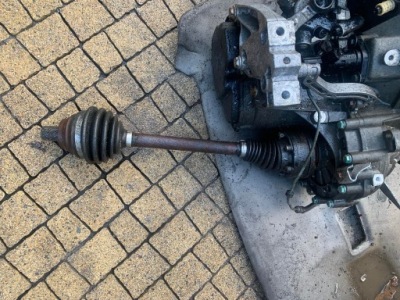 Приводной вал левый перед altea xl 1.9 tdi 04-15 фото №1