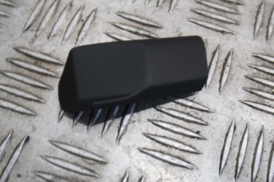 Захист молдинг консолі пластик audi 4g8858341 фото №1