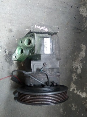 Компресор компресор кондиціонера honda accord 447200-9893 фото №1