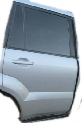 Toyota land cruiser 120 j120 дверь правое задние задняя фото №1