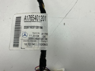 Mercedes-benz a w176 2016 разъём / соединитель usb фото №1