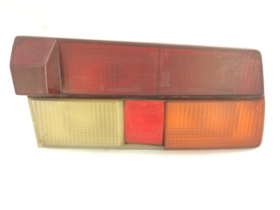 Лампа задня skoda ліва 321851000000 skoda фото №1