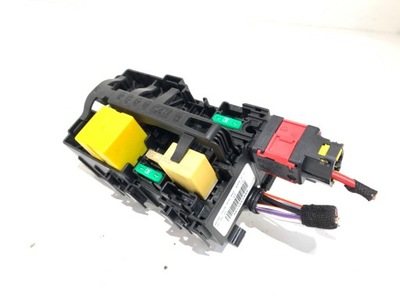 Коробка запобіжників opel crossland 9812661980 хетчбек 1.2 110km фото №1