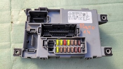 Grande punto коробка предохранителей 00518263170 фото №1