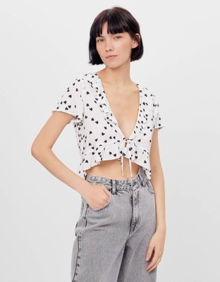 BERSHKA_BLUZKA WIĄZANA SERDUSZKA 5907168 R.XS