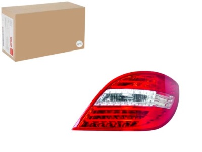 Ulo 1082002 фара задняя комбинированная фото №1