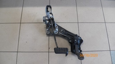 Педаль зчеплення toyota c-hr 1.8 гібрид фото №1