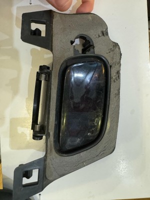 Audi a4 b8 - заглушка розпилювача фара перед права 8k0807788f фото №1