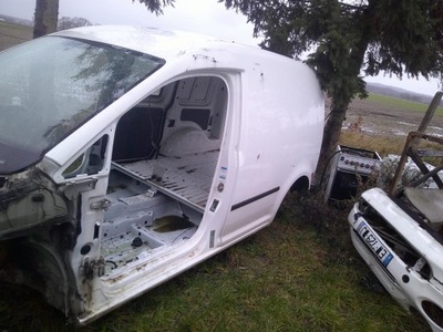 Caddy чверть задня ліва права дах 04-15 фото №1